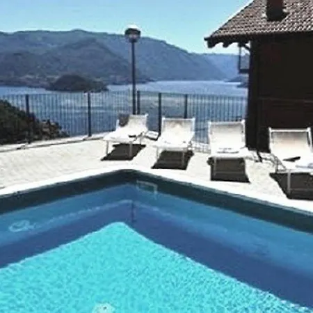 Vista D'oro Apartment