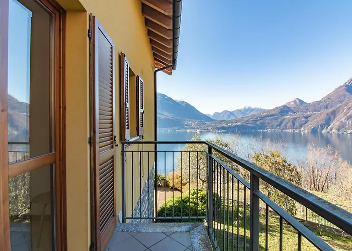 Vista D'oro アパート ペルレード