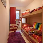 Vista D'oro Apartment *